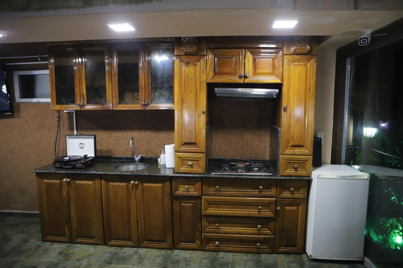 באטומי Hotel Black Sea House מראה חיצוני תמונה