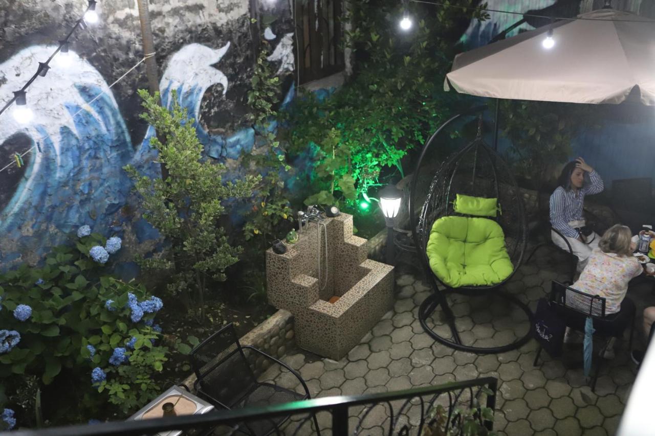 באטומי Hotel Black Sea House מראה חיצוני תמונה