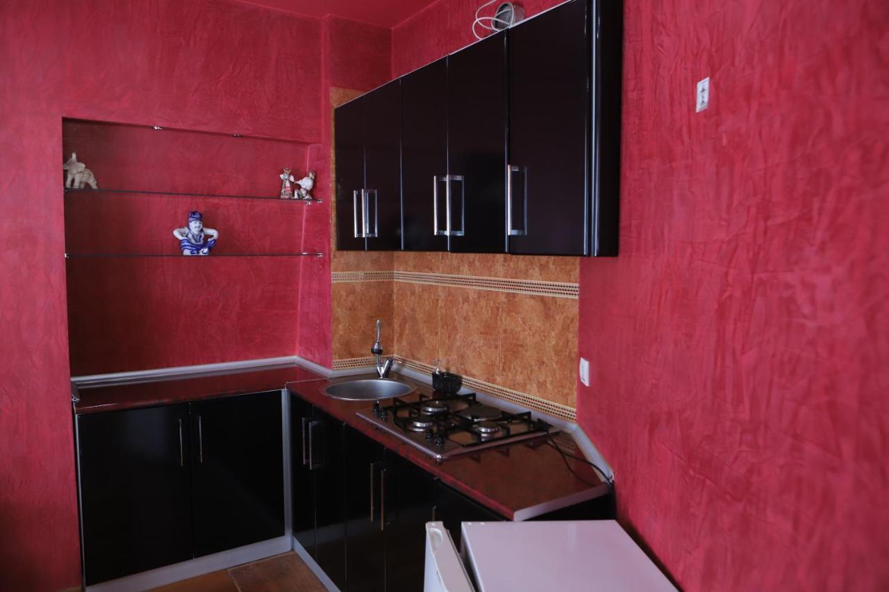 באטומי Hotel Black Sea House מראה חיצוני תמונה
