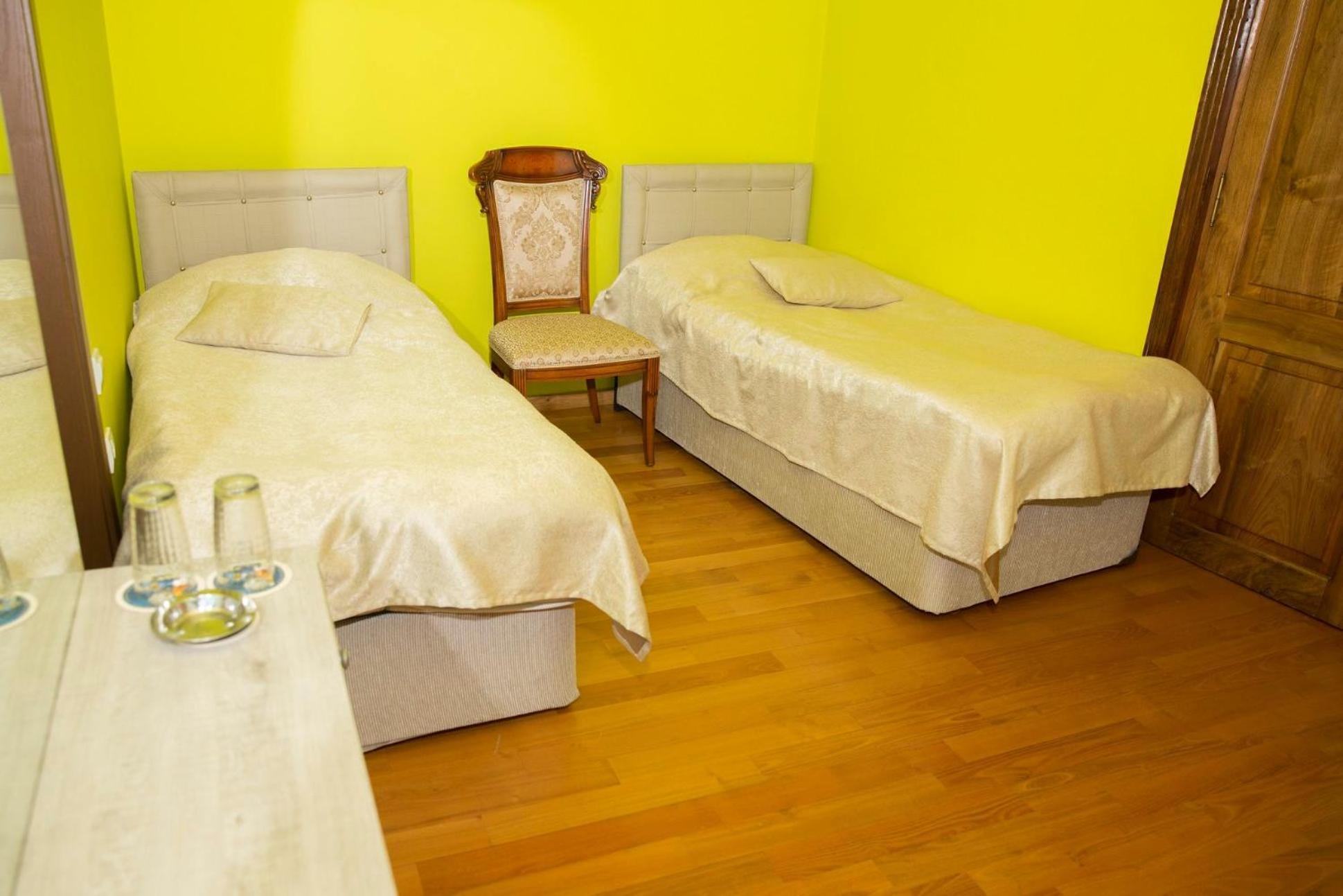 באטומי Hotel Black Sea House מראה חיצוני תמונה